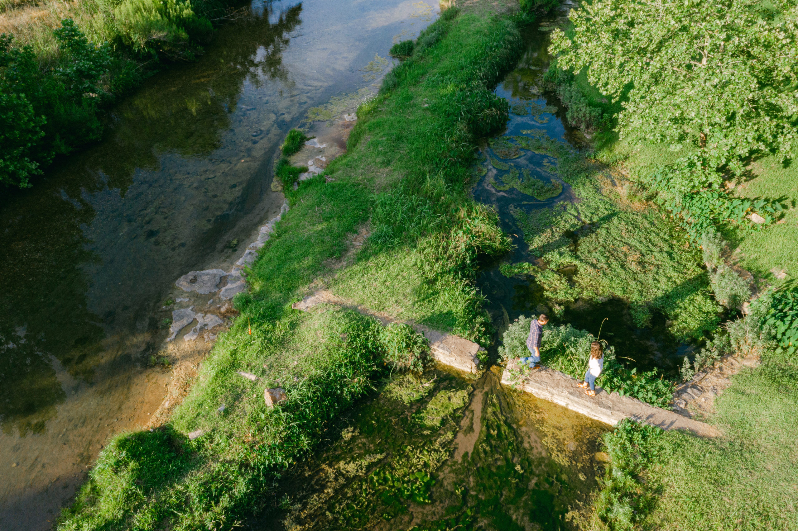 Rae Allen Photography | A BAMBOO & HONEYSUCKLE ENGAGEMENT SHOOT