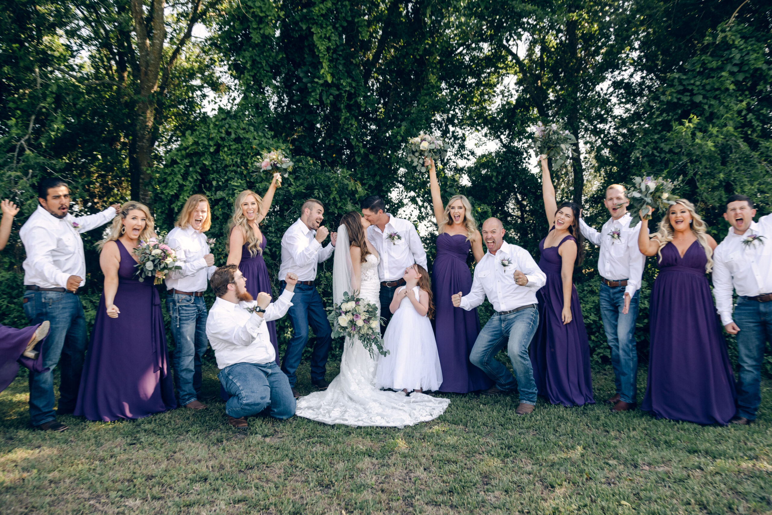 Rae Allen Photography | a bridal party group shot